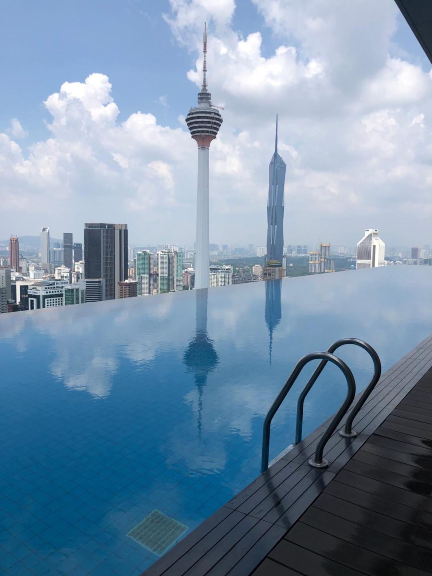 Apartamento Platinum Klcc Pool View Kuala Lumpur Exterior foto